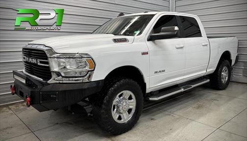 2020 RAM 2500 Big Horn Crew Cab 4X4 6'4' Box