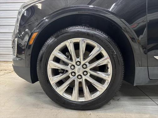 2019 Cadillac XT5 Platinum