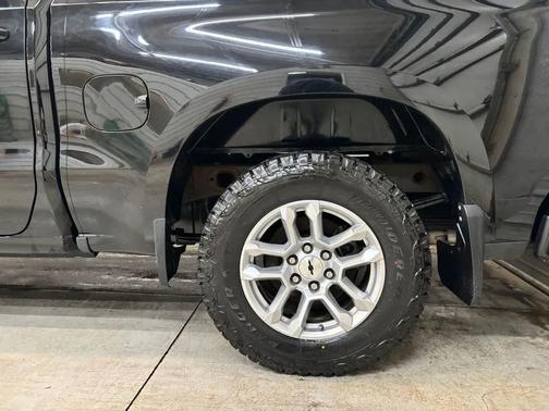 Black 2022 Chevrolet Silverado 1500 RST