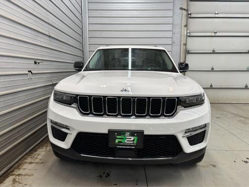 Bright White Clearcoat 2023 Jeep Grand Cherokee 4xe Base