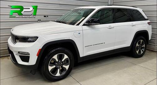Bright White Clearcoat 2023 Jeep Grand Cherokee 4xe Base