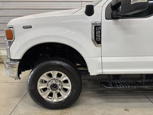Oxford White 2022 Ford F-250 XL