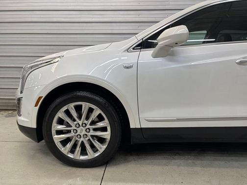 2019 Cadillac XT5 Platinum