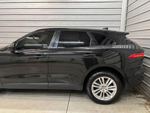 Santorini Black Metallic 2020 Jaguar F-PACE Prestige P250 AWD Automatic
