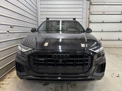Orca Black Metallic 2021 Audi Q8 55 Premium Plus