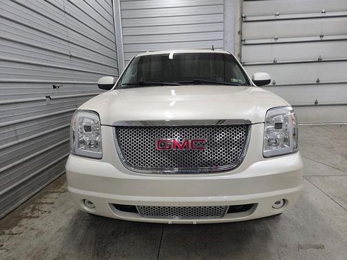 2012 GMC Yukon XL Denali