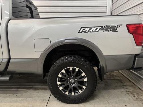 2019 Nissan Titan XD PRO-4X