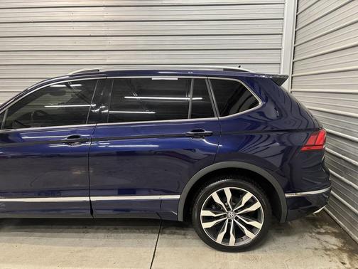 2021 Volkswagen Tiguan 2.0T SEL R-Line 4MOTION