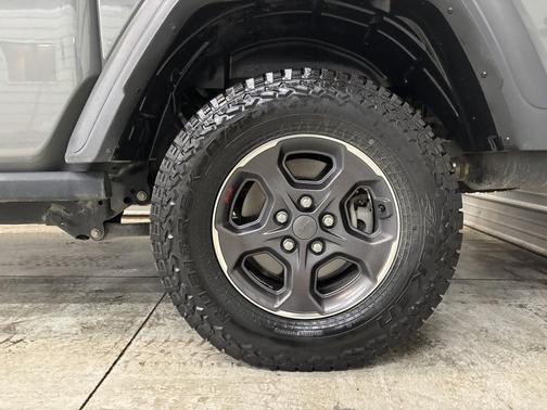 2020 Jeep Gladiator Sport S