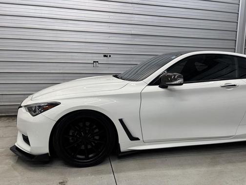 2018 INFINITI Q60 3.0T LUXE