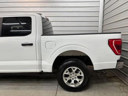 Oxford White 2023 Ford F-150 XLT