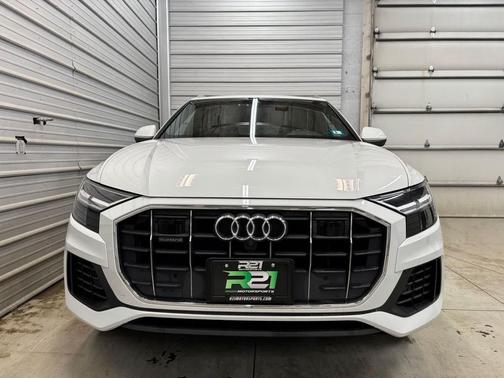Carrara White 2019 Audi Q8 3.0T Premium Plus