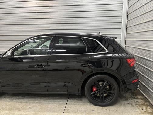 2018 Audi SQ5 3.0T Premium Plus