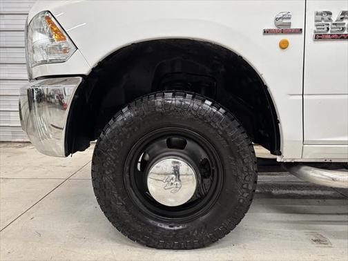 2018 RAM 3500 Tradesman Regular Cab 4x4 8' Box