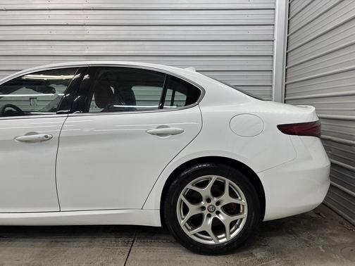 2020 Alfa Romeo Giulia Ti