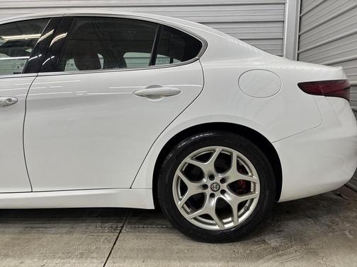 2020 Alfa Romeo Giulia Ti