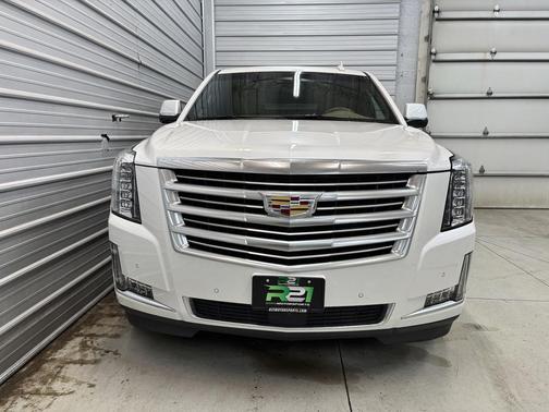 2018 Cadillac Escalade Platinum