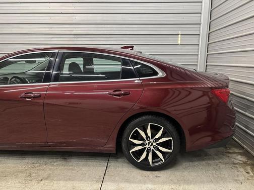 2016 Chevrolet Malibu 2LT