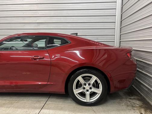 2017 Chevrolet Camaro 1LT