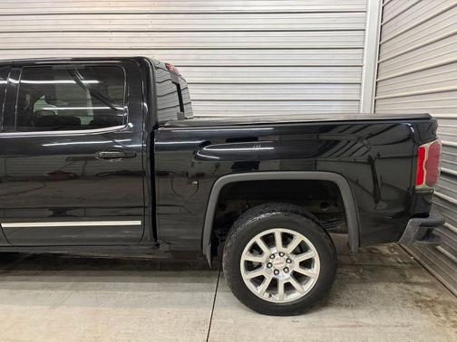 Onyx Black 2018 GMC Sierra 1500 Denali