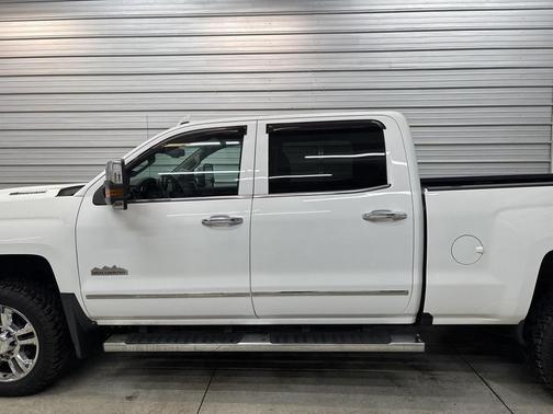 2017 Chevrolet Silverado 2500 High Country