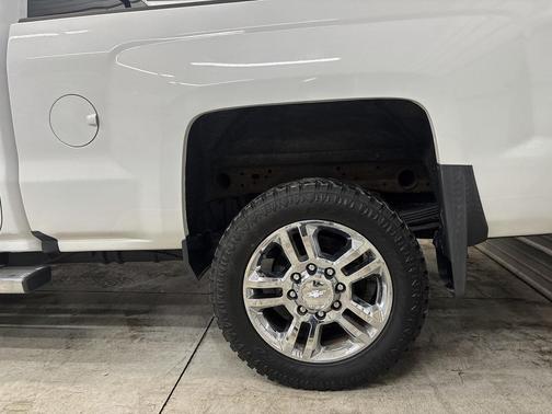 2017 Chevrolet Silverado 2500 High Country