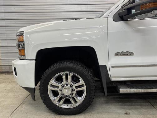 2017 Chevrolet Silverado 2500 High Country