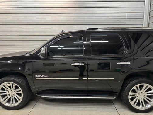 Onyx Black 2014 GMC Yukon Denali