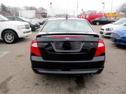 2012 Ford Fusion SE