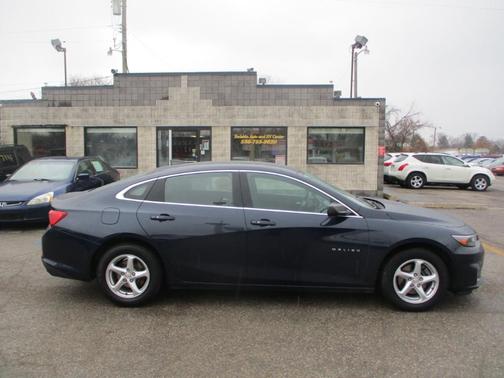 2017 Chevrolet Malibu 1LS
