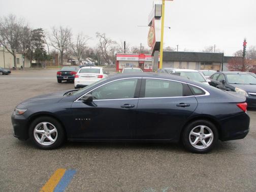 2017 Chevrolet Malibu 1LS