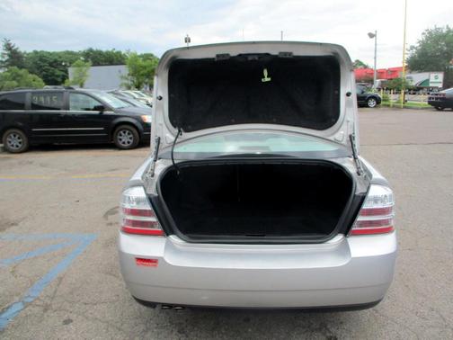 2008 Ford Taurus SEL