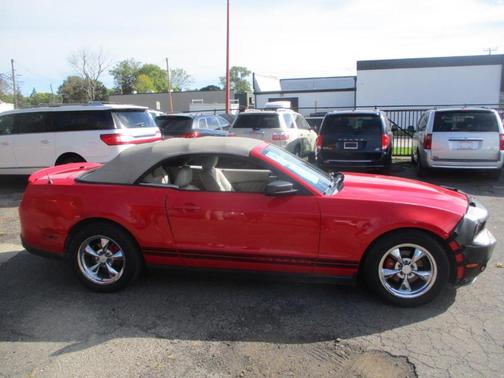 2010 Ford Mustang V6