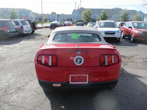 2010 Ford Mustang V6