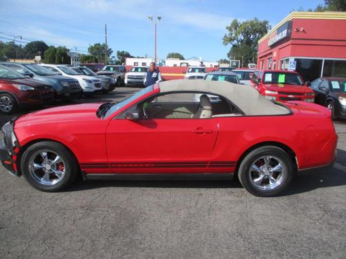 2010 Ford Mustang V6