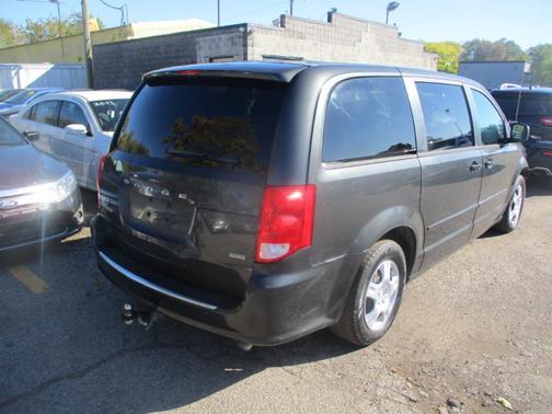 2012 Dodge Grand Caravan SE/AVP