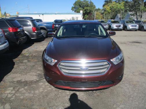 2016 Ford Taurus SEL