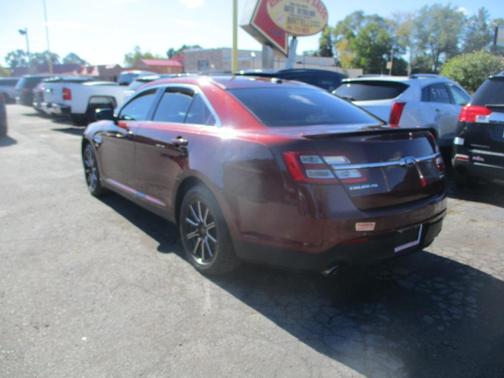 2016 Ford Taurus SEL