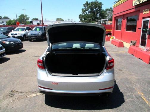 2016 Hyundai SONATA SE