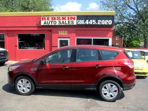 2016 Ford Escape S