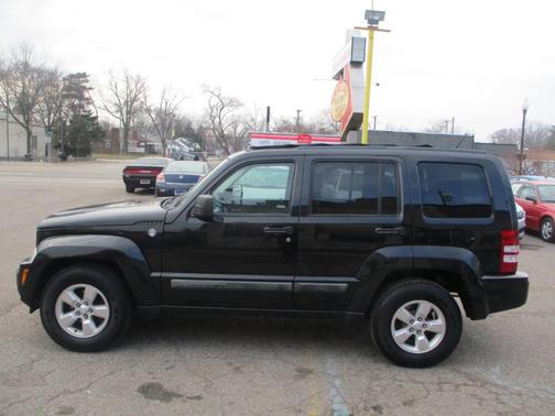 2010 Jeep Liberty Sport