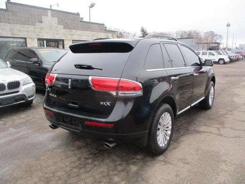 2012 Lincoln MKX Base