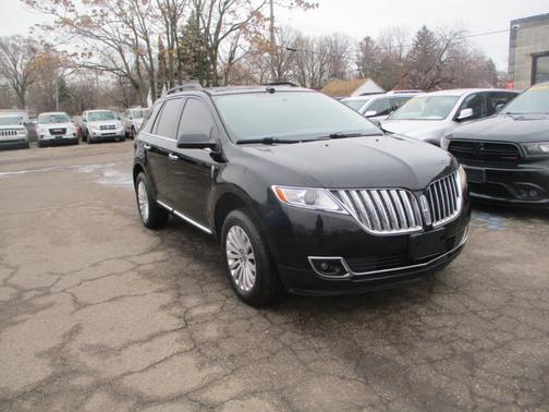 2012 Lincoln MKX Base