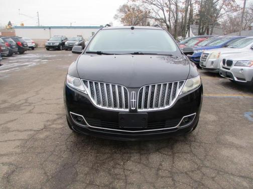 2012 Lincoln MKX Base