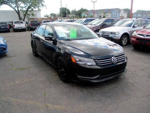 2014 Volkswagen Passat 2.5L S