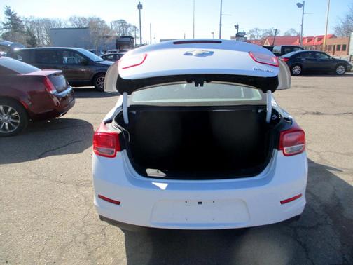 2013 Chevrolet Malibu 1LS