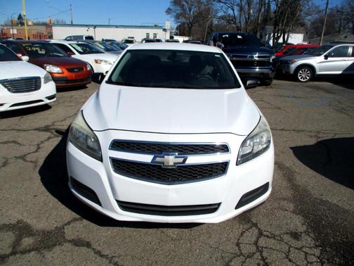 2013 Chevrolet Malibu 1LS