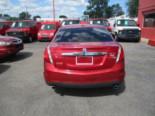 2010 Lincoln MKS Base