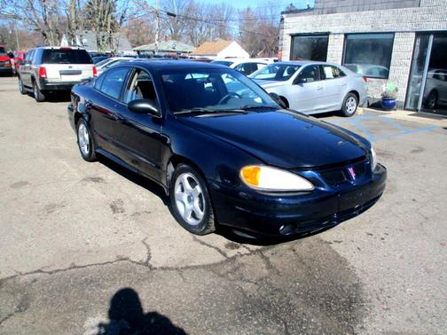 2004 Pontiac Grand Am SE1