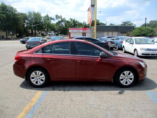2012 Chevrolet Cruze LS